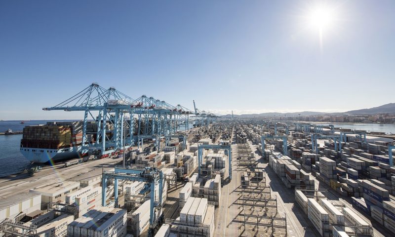 http://www.uscargoline.com/wp-content/uploads/2017/07/5-3-harbour-800x480.jpg